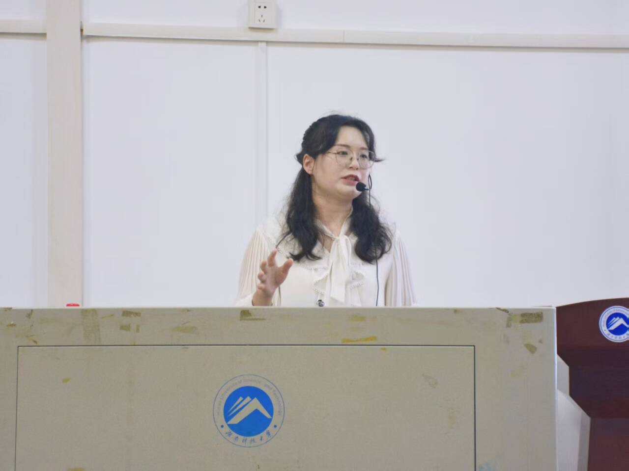 13f3df255d574796a696a42e1cd49ffb.png 13f3df255d574796a696a42e1cd49ffb.png